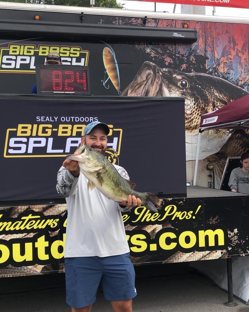8.24 weighed in by Dawson Lenz of Senoia, GA to WIN the Big Bass Splash