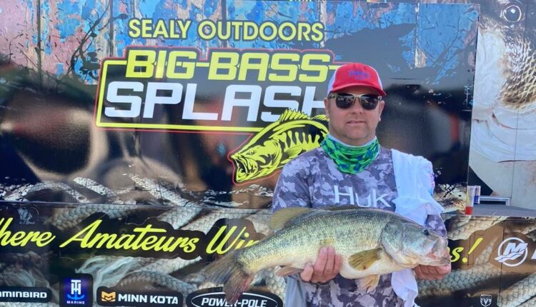 Ryan Hanson of Bernice, LA wins with a 10.64, the Toledo Bend Big Bass ...